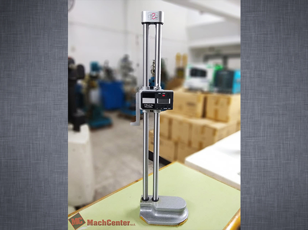 Calibre digital de altura doble columna de acero 0.500mm