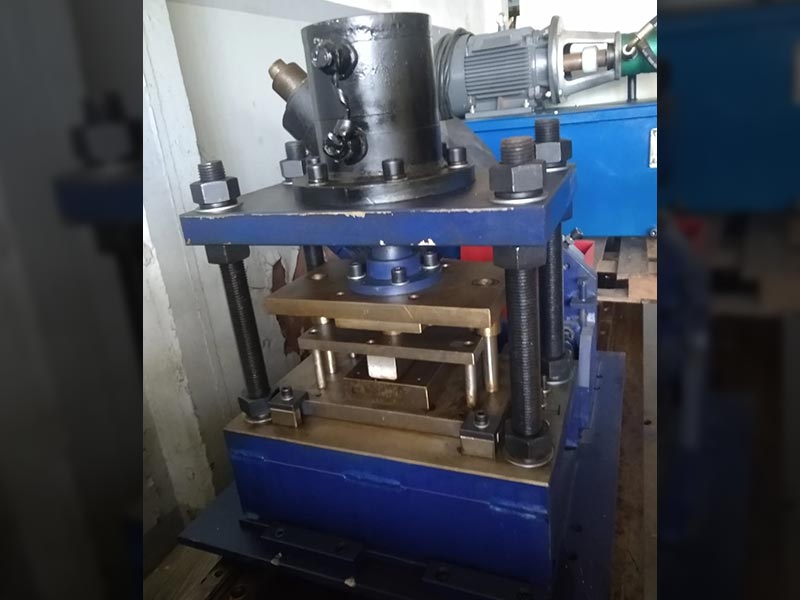 Cizalla corte punzonado hidraulica PGCPGU 