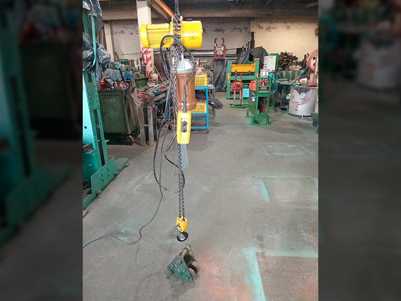 Aparejo electrico trifasico Capacidad 500kg