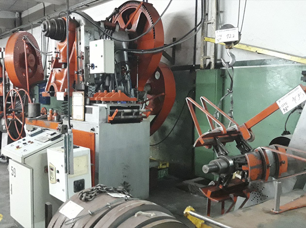 Desbobinador planchador alimentador, 400mm PLC FVD, 1,35Tns