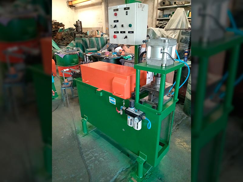 Línea de corte y planchado - Cod. 1435U