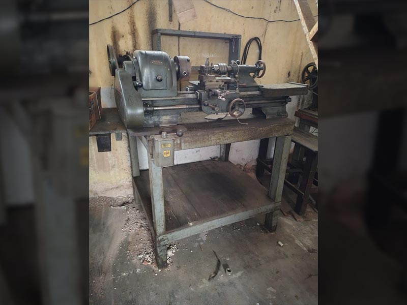 Torno FAHM 700mm